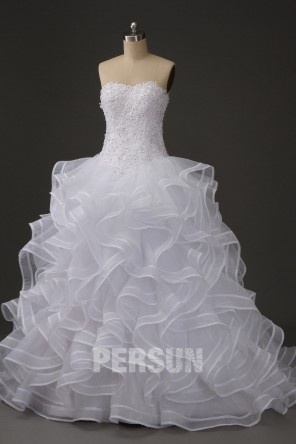 Robe de mariée sans bretelle ruchée à traîne Court en dentelle