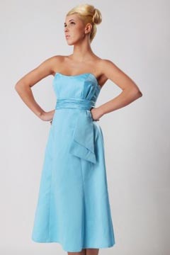 Robe bleu courte bustier empire demoiselles d'honneur