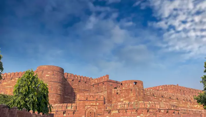 Explore India's Ancient Past: A Guide to the Oldest Forts