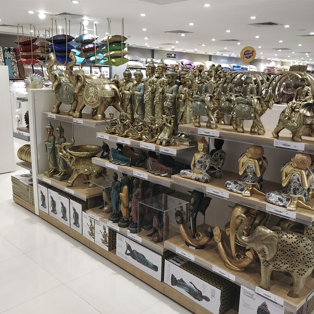 Buy Home Decor At HomeTown Store T.Nagar | LBB, Chennai