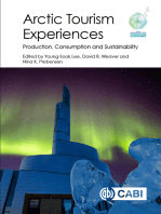 Arctic Tourism Experiences: Production, Consumption and Sustainability