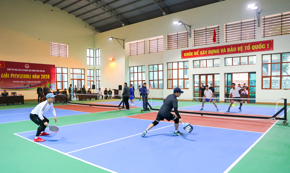 Trận thi đấu Pickleball hấp dẫn nội dung đôi nam tại Giải.