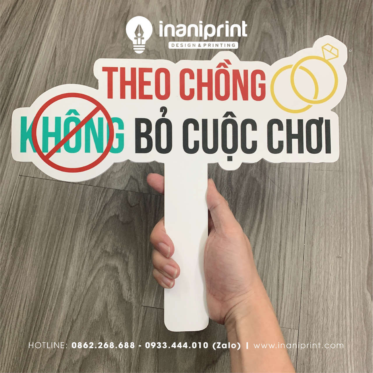 Gia công biển hastag cầm tay khung ảnh chụp hình