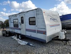 Fleetwood salvage cars for sale: 2005 Fleetwood Pioneer