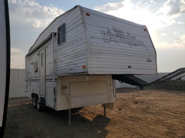 2000 Fleetwood RV