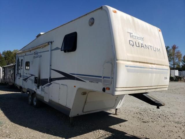 2004 Fleetwood Quantum