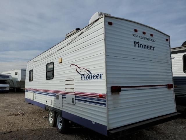 2005 Fleetwood Pioneer