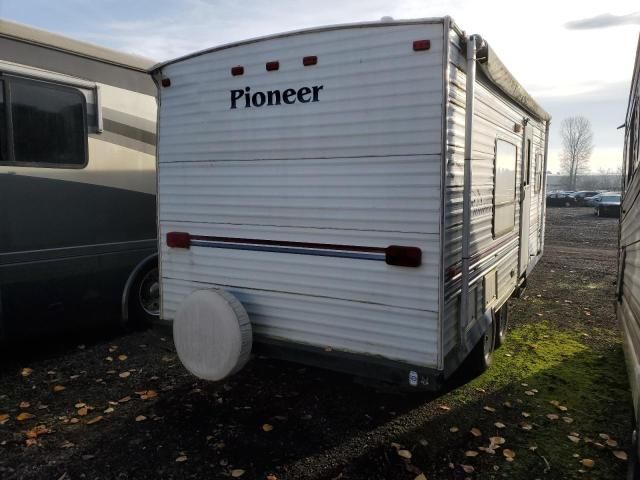 2005 Fleetwood Pioneer