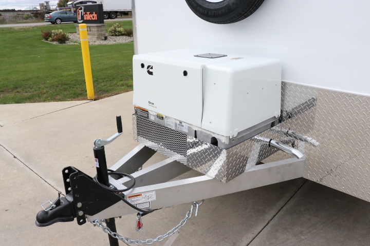 inTech | 8x12 Fiber Splicing Trailers