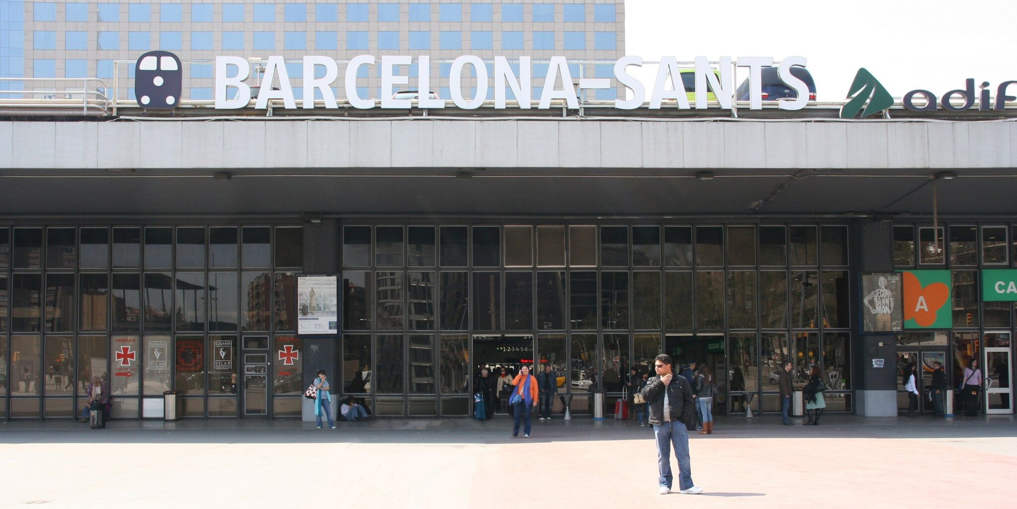 barcelona-rail-station