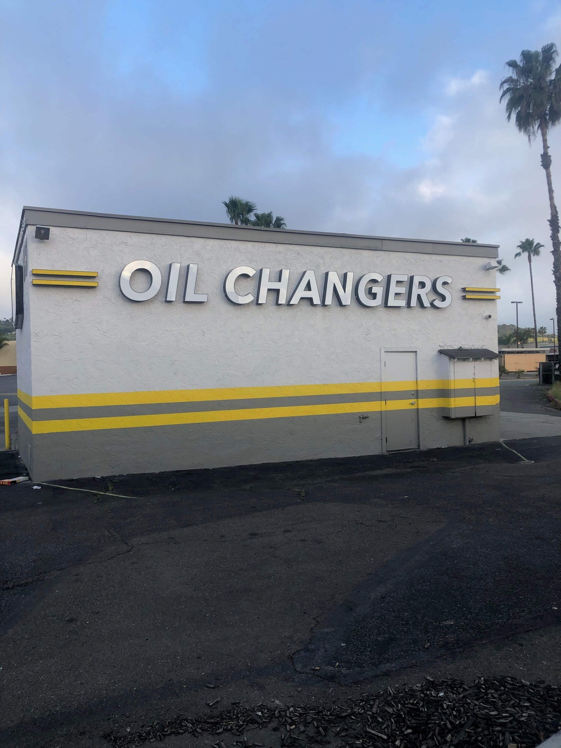 Oil Changers Sign by Integrated Signs