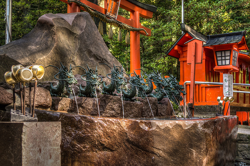 Closeup of Kuzuryu Chōzuya at Hakone Shrine (HDR Photo)