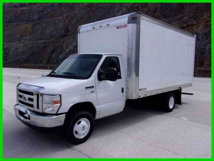 Ford E-350 16 Foot Box Truck (2014)