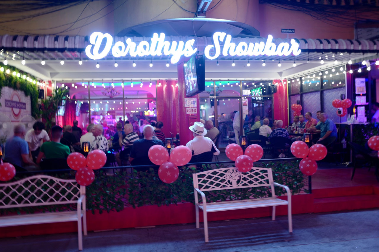 Dorothys Showbar - Jomtien Complex