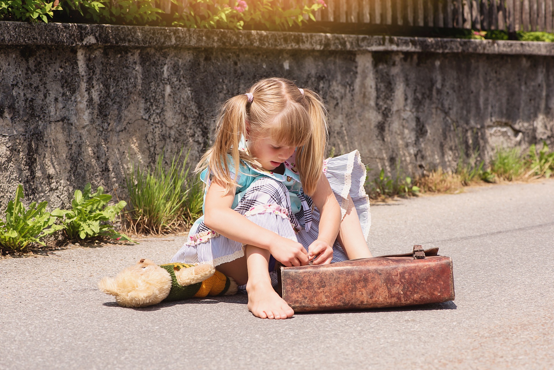 Cute little girl photo