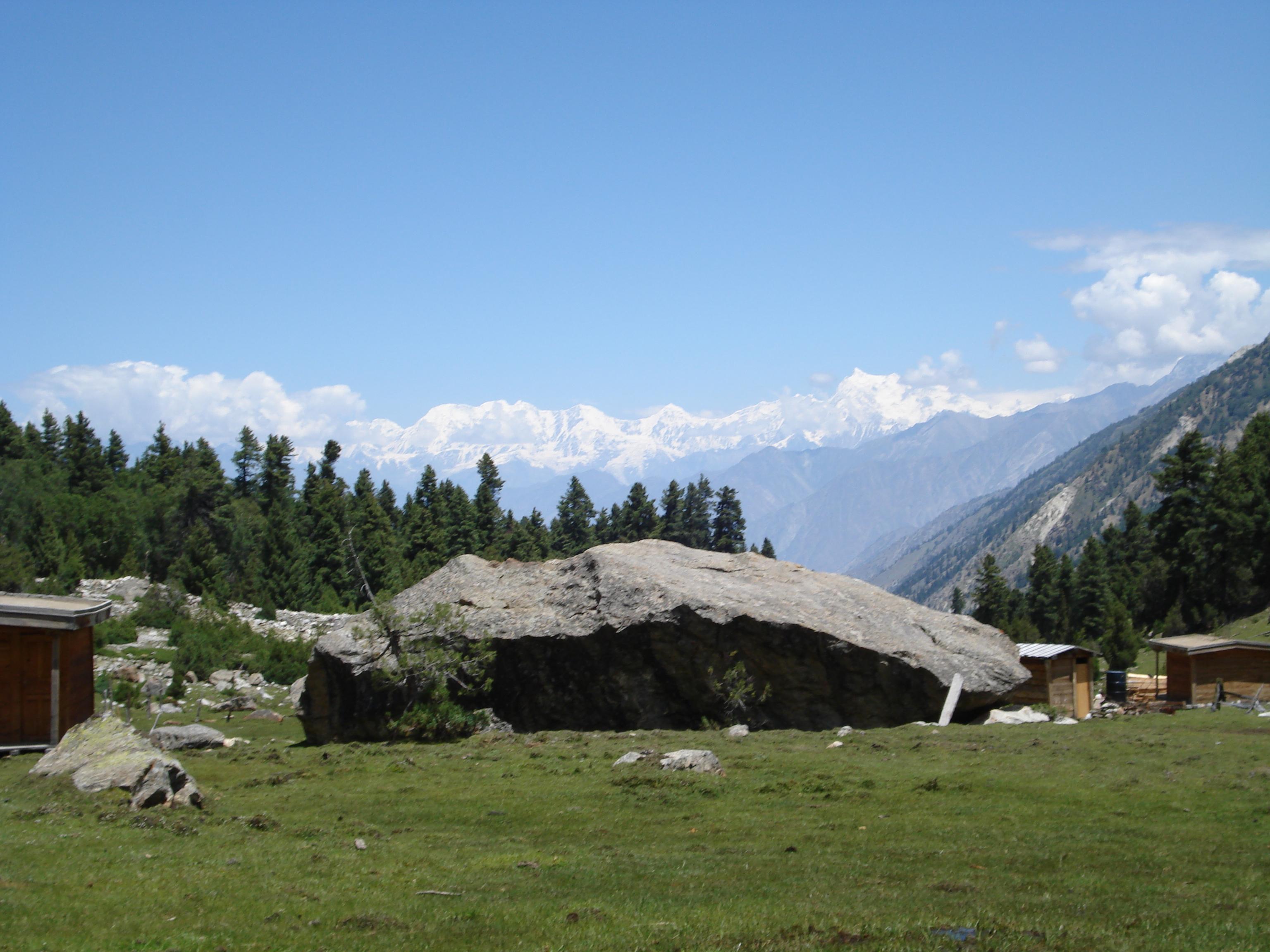 Fairy meadows photo