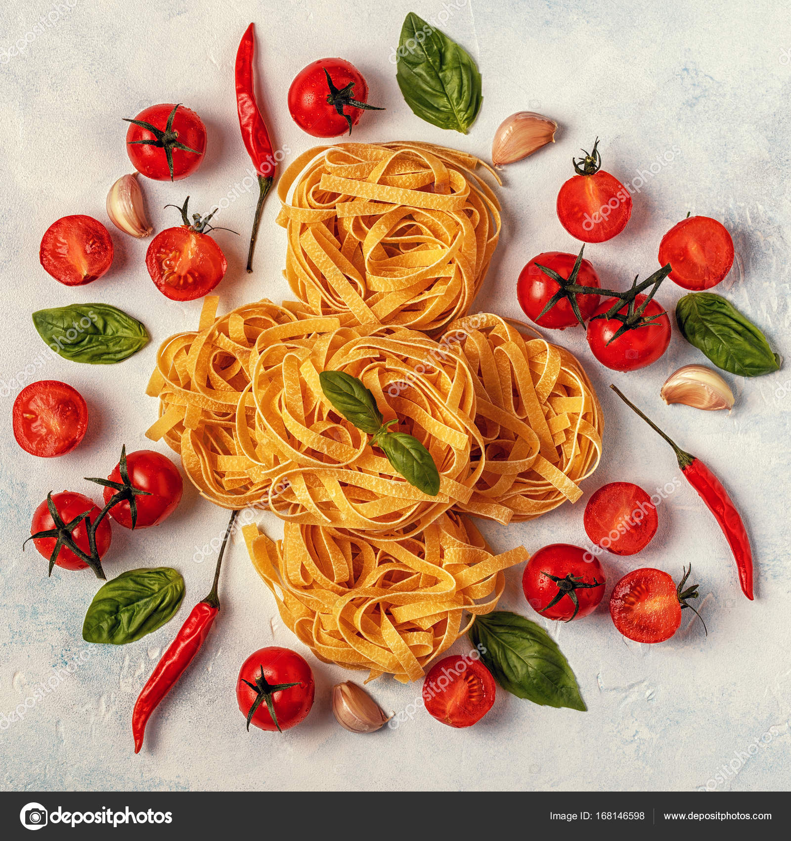 Italian food background with pasta, spices and vegetables. — Stock ...