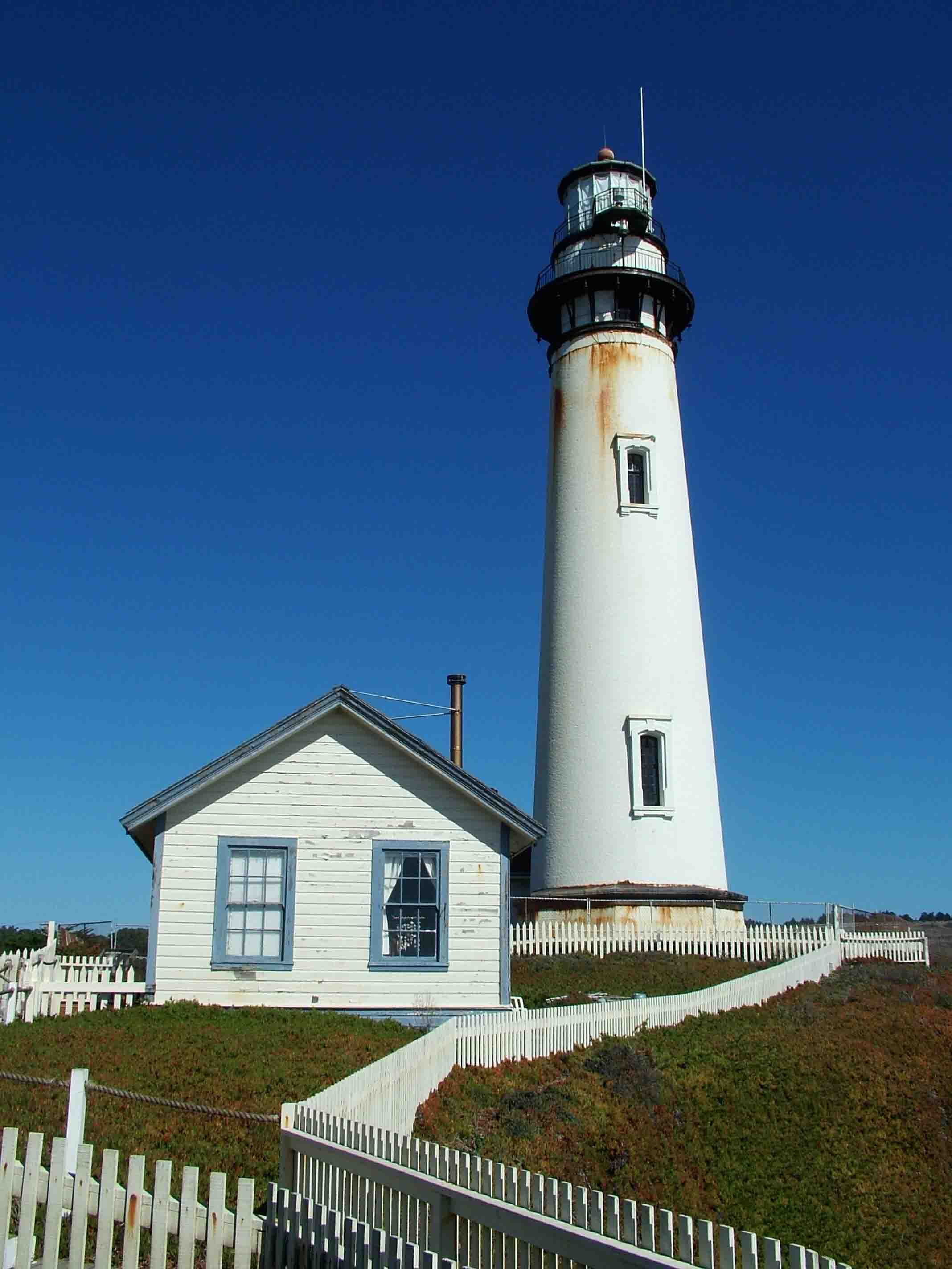 Lighthouse photo