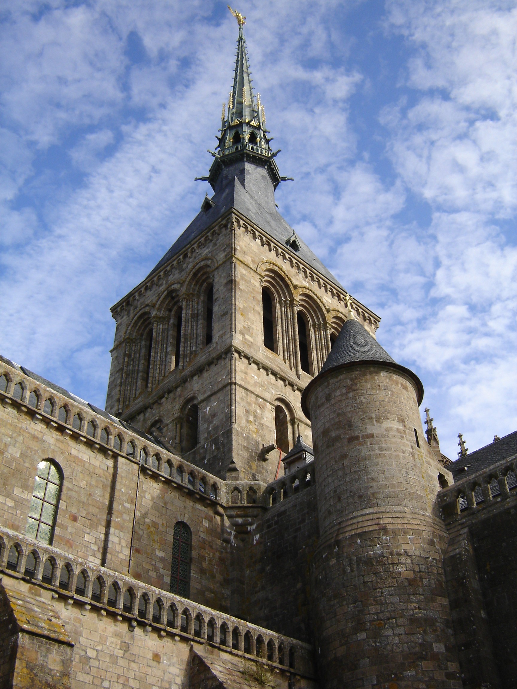 File:Mont St. Michel Spire.JPG - Wikipedia