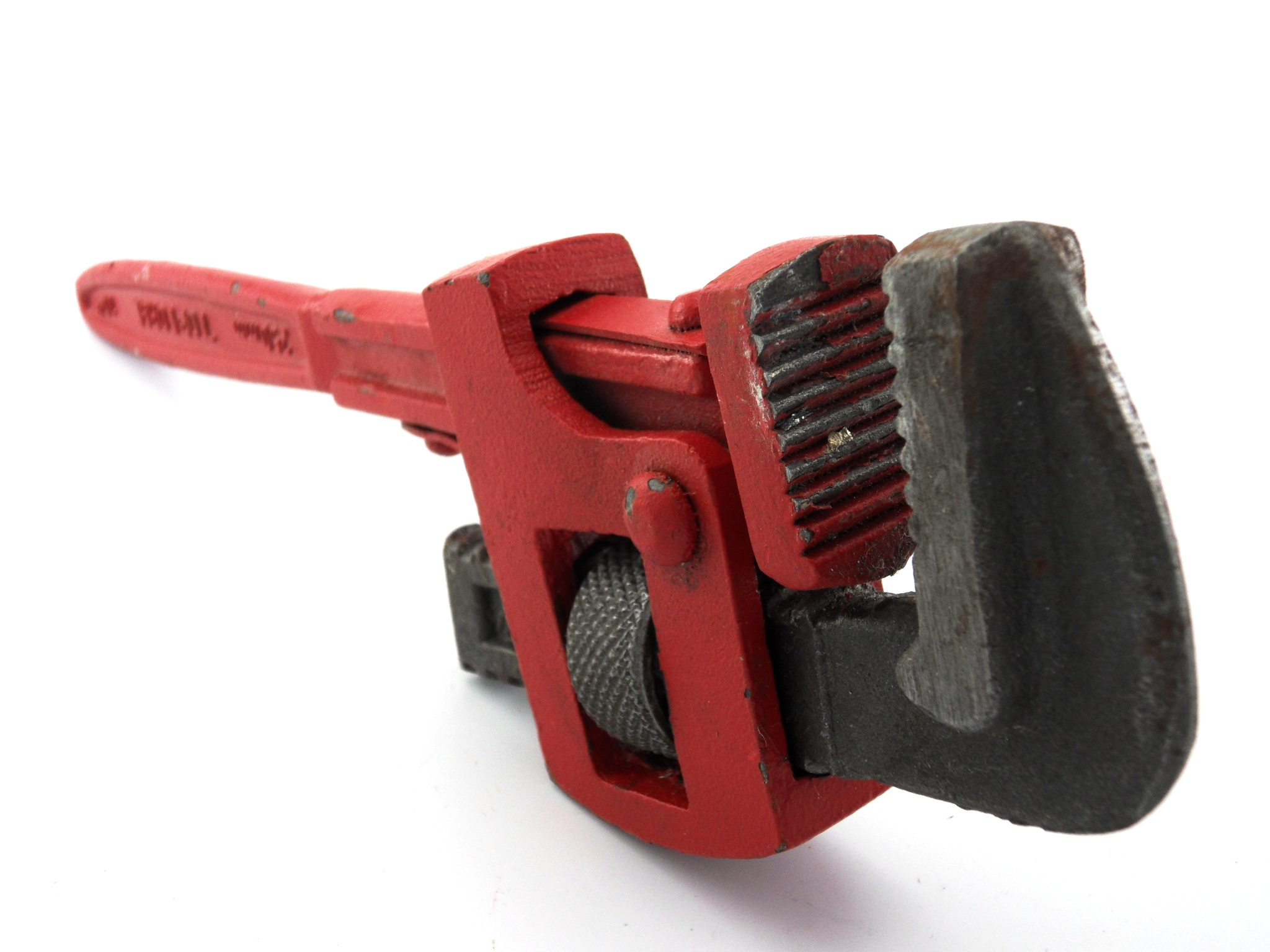 Pipe wrench photo