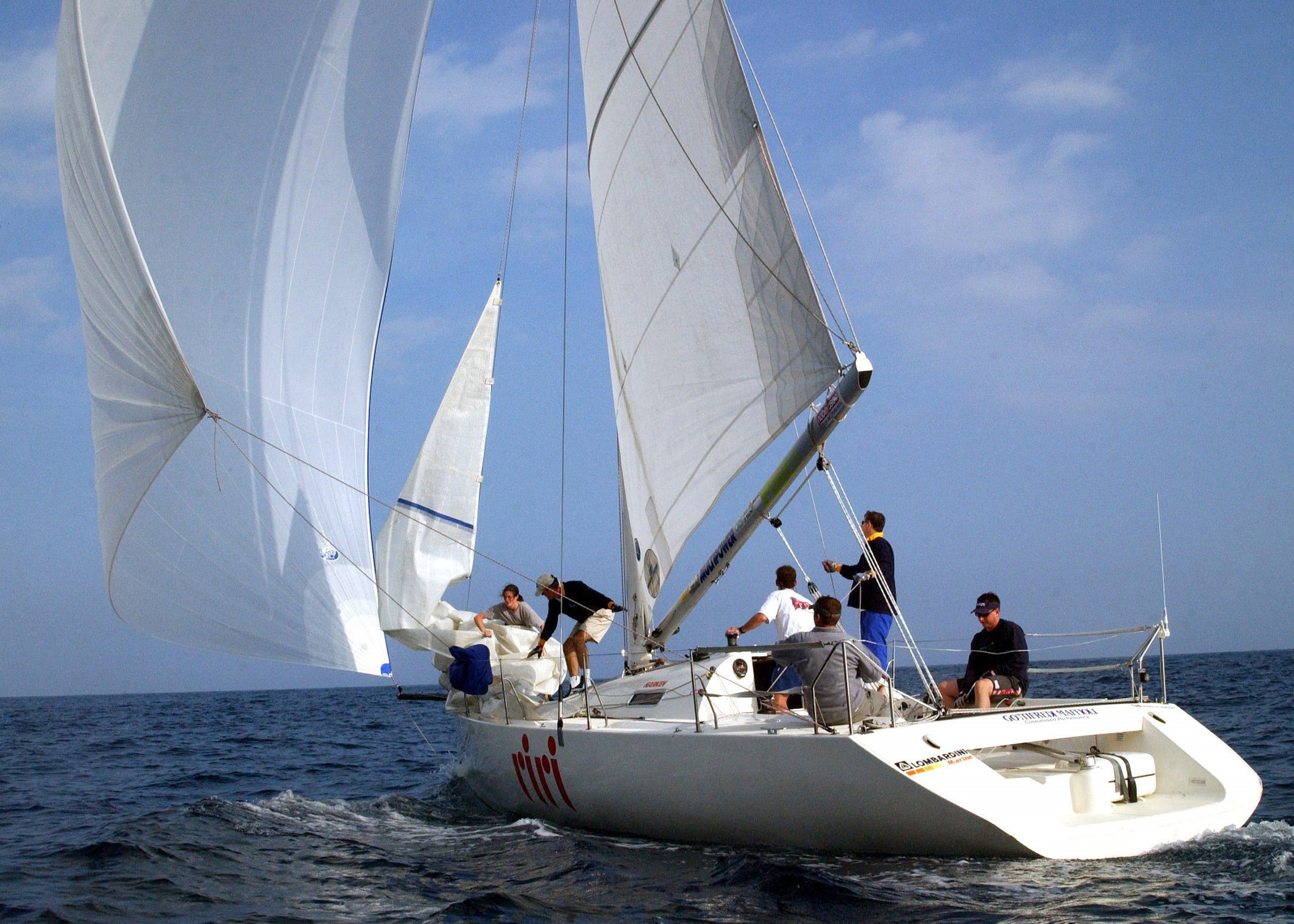 Sailing in the sea photo