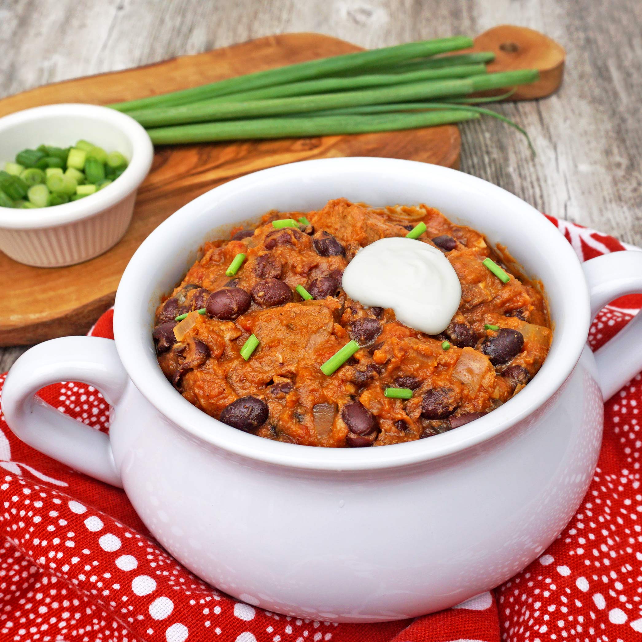 Slow Cooker Steak, Pumpkin and Black Bean Chili