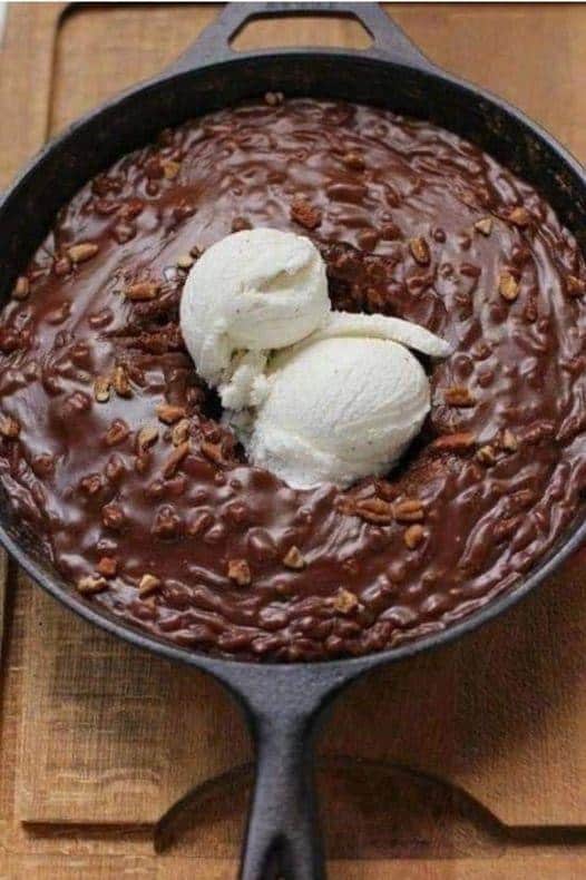 Chocolate Skillet Cake Ice Cream