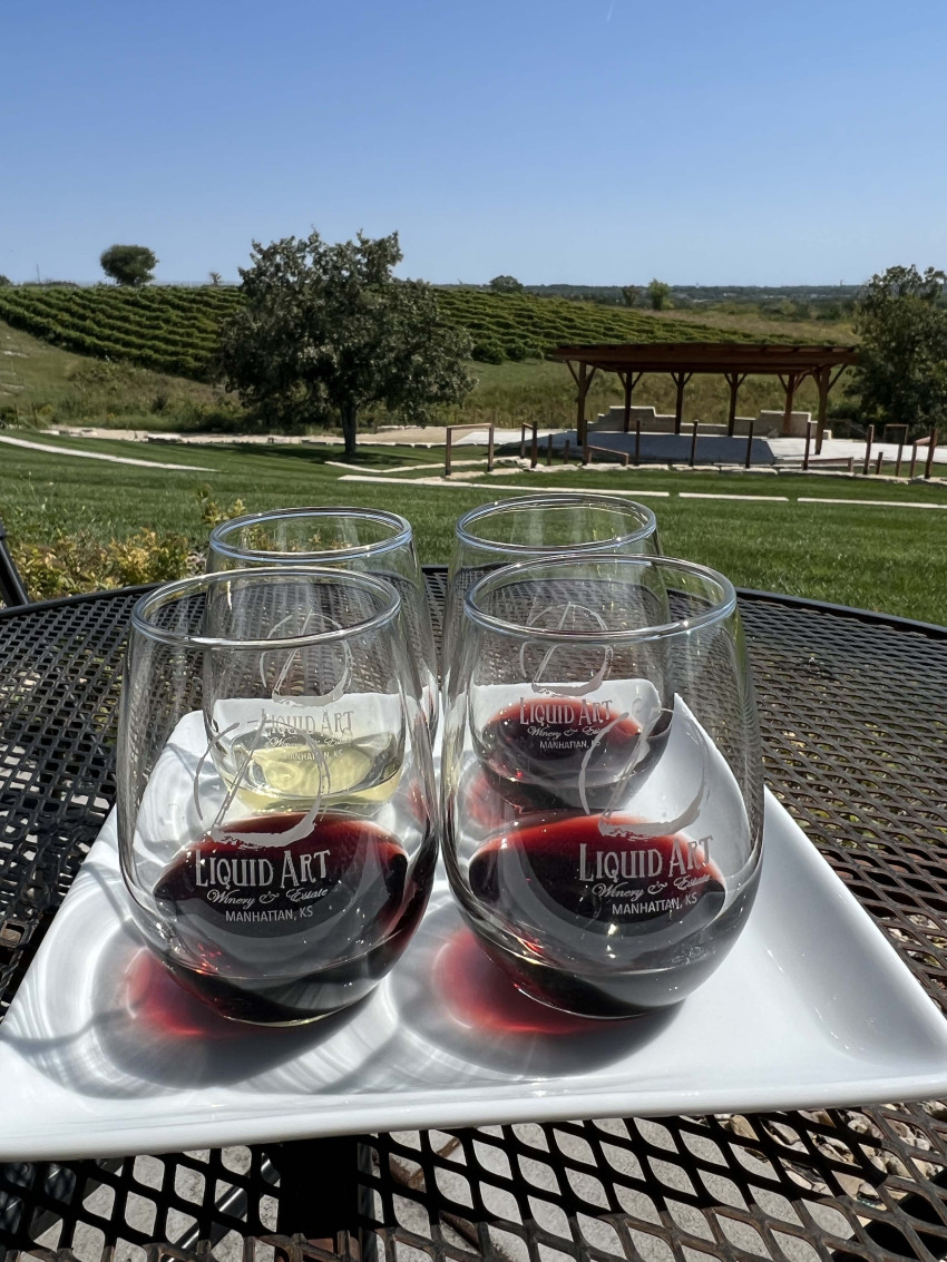 liquid art winery and estates