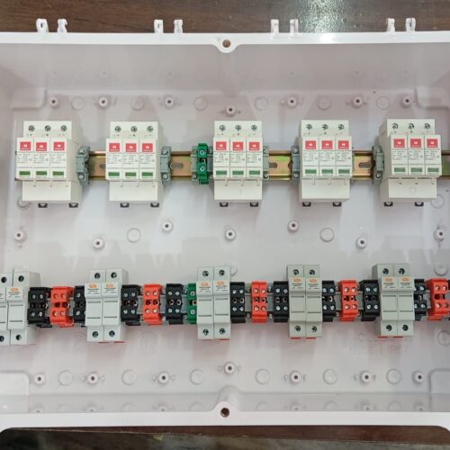 DCDB 10 in 10 out Elmex 1000v