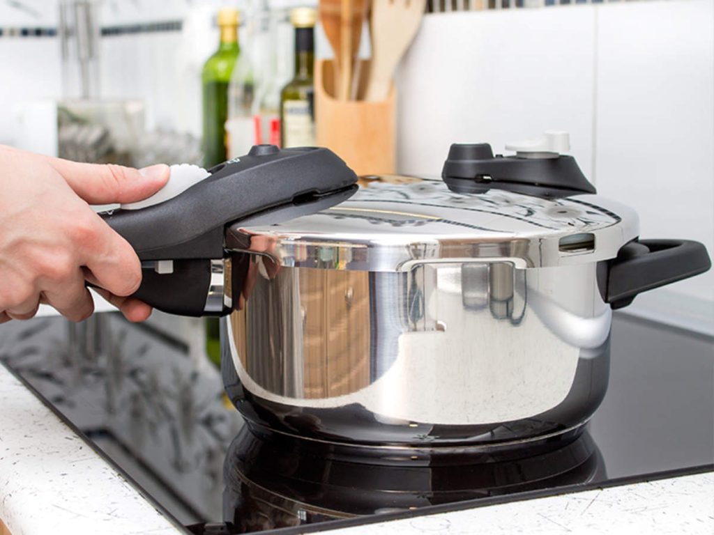 The Advantages of Pressure Cookers