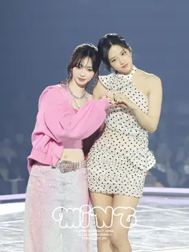 241225 aespa Karina & IVE Yujin at 2024 SBS Gayo Daejeon Stage