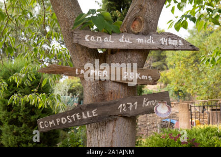 Signpost on the Camino de Compostella route in the Languedoc, France Stock Photo