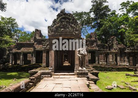 North entrance of Preah Khan Temple, Buddhist and Hindu temple, Ancient capital of Khmer Empire, Siem Reap, Cambodia, Southeast Asia, Asia Stock Photo