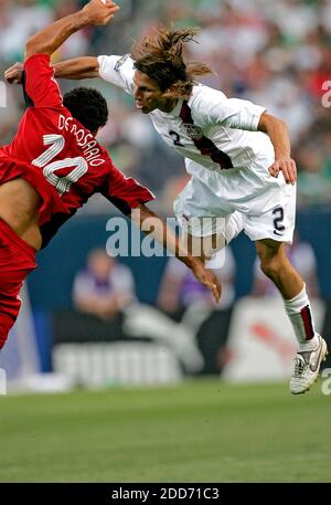 NO FILM, NO VIDEO, NO TV, NO DOCUMENTARY - USA's Frankie Hejduk (2) and Canada's Dwayne De Rosario (14) collide while battling for a ball during the second half in the semifinals of the Gold Cup in Chicago, IL, USA on June 21, 2007. USA defeated Canada 2-1. Photo by Charles Cherney/Chicago Tribune/MCT/Cameleon/ABACAPRESS.COM Stock Photo