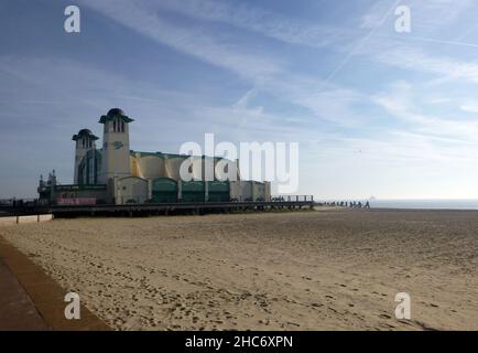 View of historic Wellington Pier first opened in 1853 on the sandy beach at Great Yarmouth, UK Stock Photo