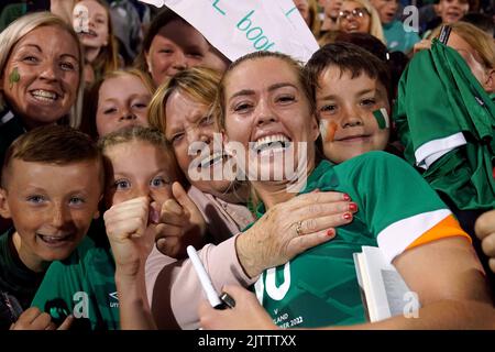 Republic of Ireland's Denise O'Sullivan celebrates after the FIFA Women's World Cup Qualifying Group A match at the Tallaght Stadium in Dublin, Ireland. Picture date: Thursday September 1, 2022. Stock Photo