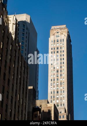 444 Madison Avenue is a 40 story office building in Midtown Manhattan, New York City, USA  2022 Stock Photo