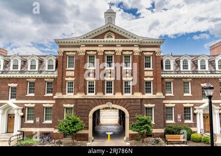 Troy, NY – US – Aug 13, 2023 The Quad Archway, the entrance to the three story red brick Quadrangle Dormitories (The Quad), at Rensselaer Polytechnic Stock Photo