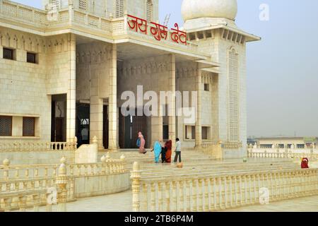 Partial view of Jai Gurudev Mandir, Mathura, Uttar Pradesh, India Stock Photo