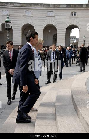 COPENHAGEN / DENMARK  14 April 2016     Ms.Pia Kjaersgaard member of dansh peoples party member of parliament and president of danish Parliament(speacker of the parliament)welcomes Mexico's president Enrique Eeno Nieto to  danish parliament christiansborg today on his 2nd.day state visit to Kingdom of Denmark. Photo.Francis Joseph Dean/Deanpictures. Stock Photo