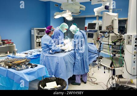 Hip joint replacement, traumatology operating room. Hospital ...