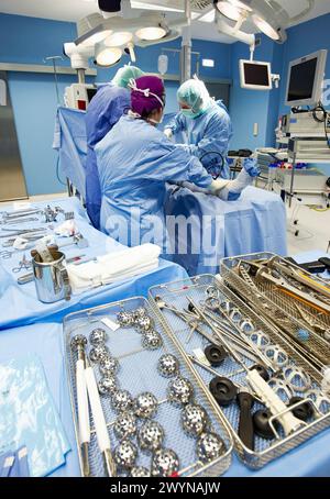 Hip joint replacement, traumatology operating room. Hospital ...