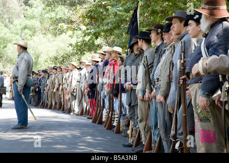 HUNTINGTON BEACH CA Aug 30 2008 Civil war re enactors standing in line Stock Photo