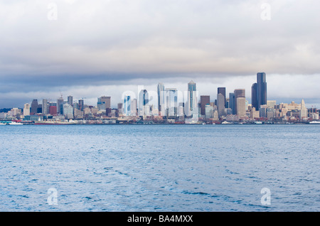 The skyline of downtown Seattle and Elliott bay on a cloudy Winter day Stock Photo