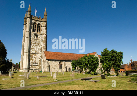 Farnham Surrey Uk. St Andrews Parish Church. 2010s, 2010,  HOMER SYKES Stock Photo