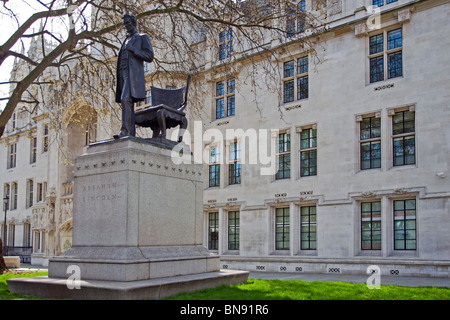 Abraham Lincoln Statue, Parliament Square, London, Sunday, April 11, 2010. Stock Photo