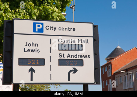 A sign stating how many parking spaces left at car parks in Norwich , Norfolk , England , Great Britain , Uk Stock Photo