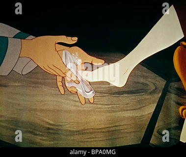 CINDERELLA'S GLASS SLIPPER CINDERELLA (1950) Stock Photo