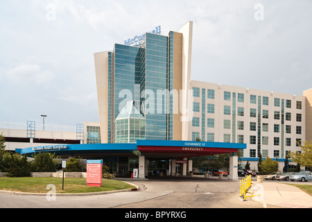 McConnell Heart Hospital at Riverside Methodist Hospital located in Columbus Ohio. Stock Photo