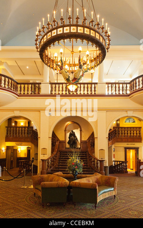 Lobby of the Fairmont Hotel, Chateau Lake Louise (1911), Lake Louise, Alberta, Canada. Stock Photo